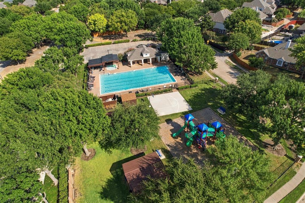 3617 Mackenzie Lane
