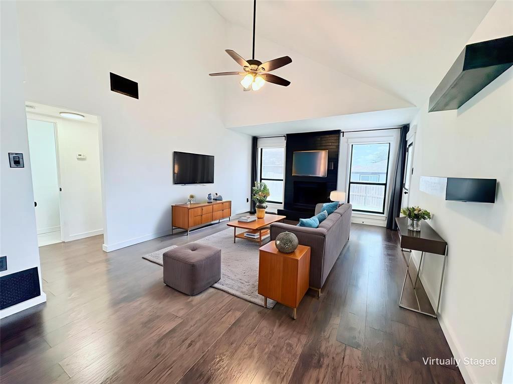 421 Birchwood Lane