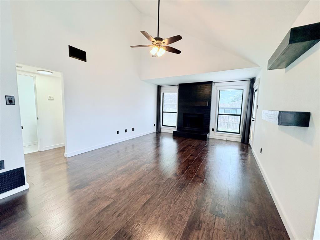 421 Birchwood Lane