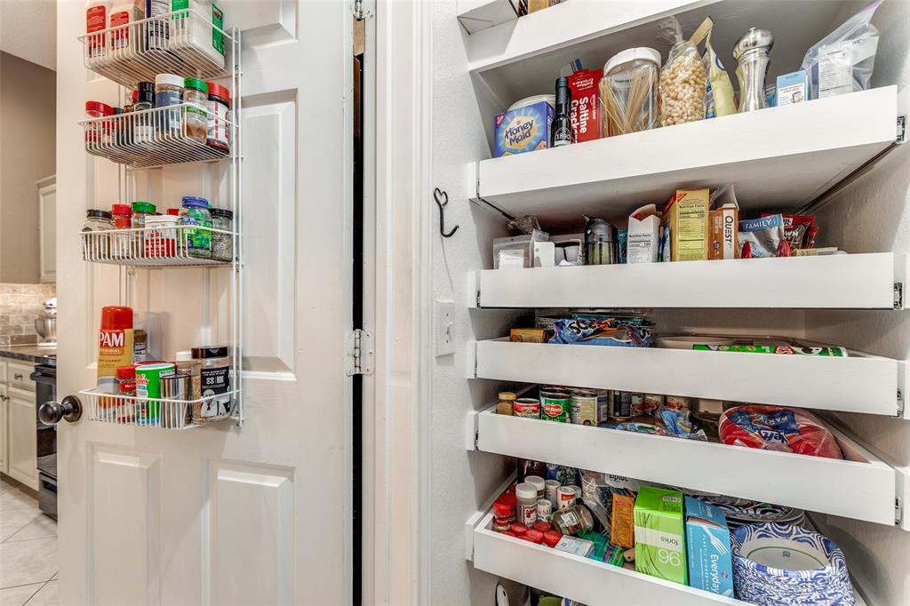 Preston Oaks Add Ph III - Residential