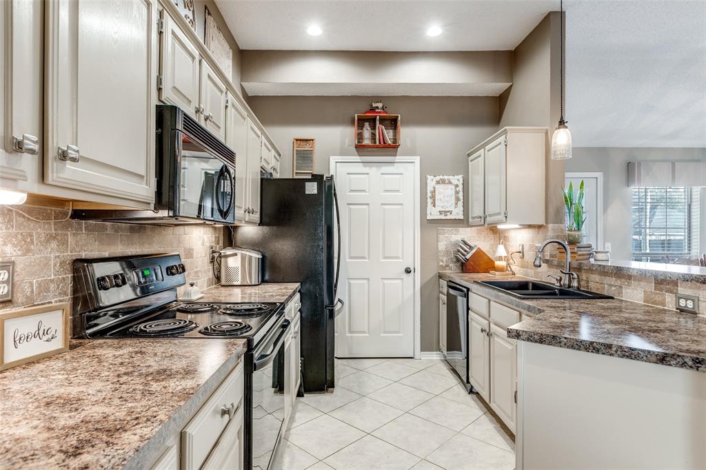 Preston Oaks Add Ph III - Residential