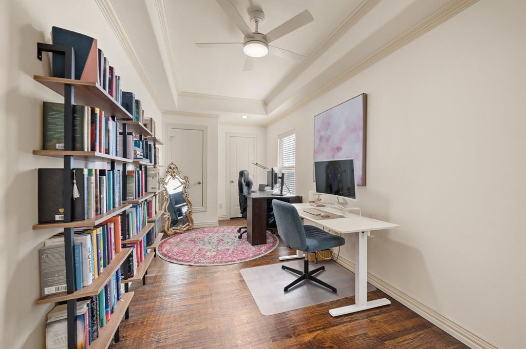 1922 Euclid Avenue B