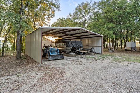 A home in Alvarado