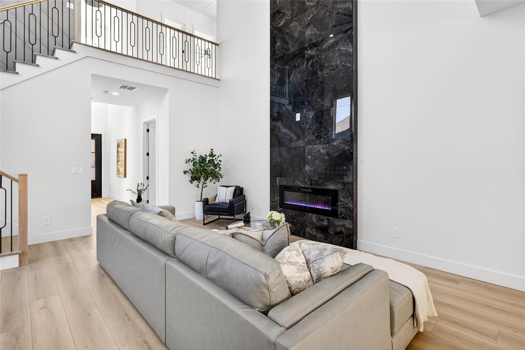 1843 Dennison Street