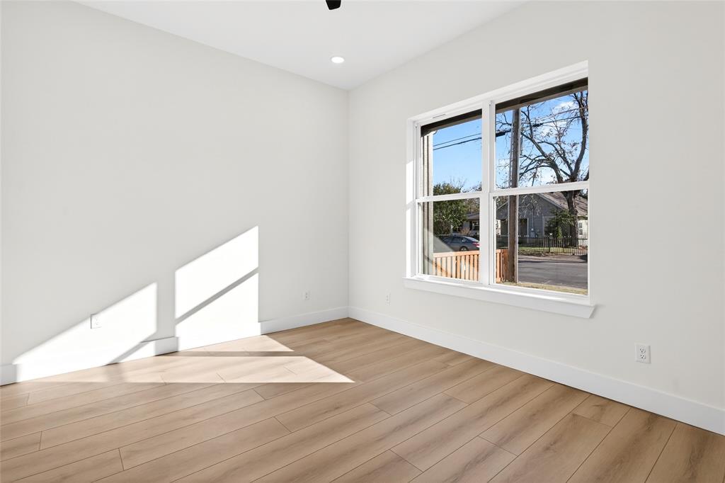 Victory Gardens - Residential