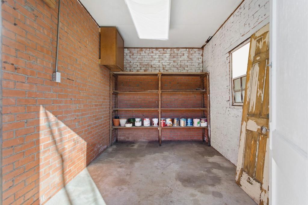 CITY OF LINDALE - Residential