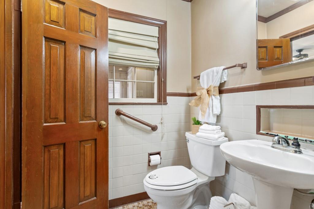 CITY OF LINDALE - Residential