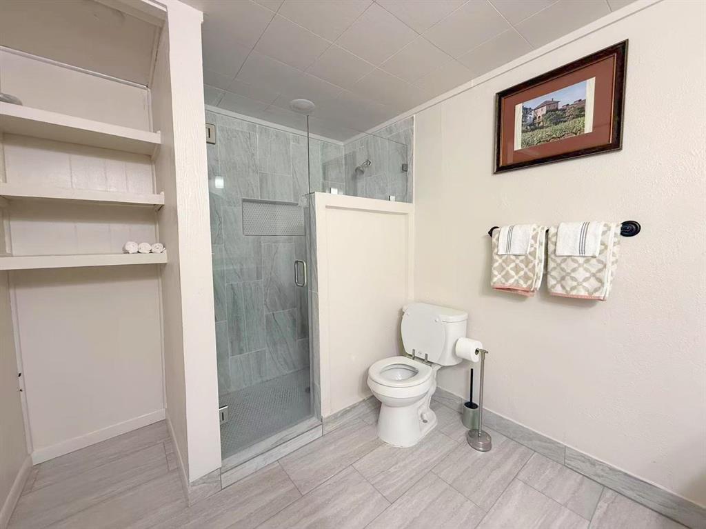 Lavon Lake Lodges Second Instl - Residential