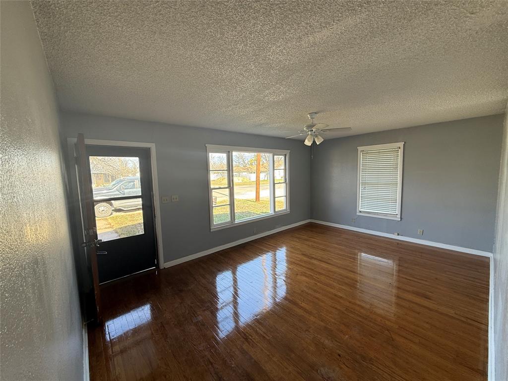 NEEDHAM - Residential