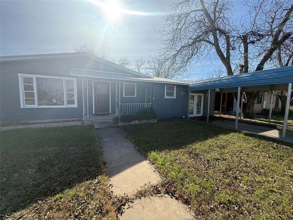 NEEDHAM - Residential