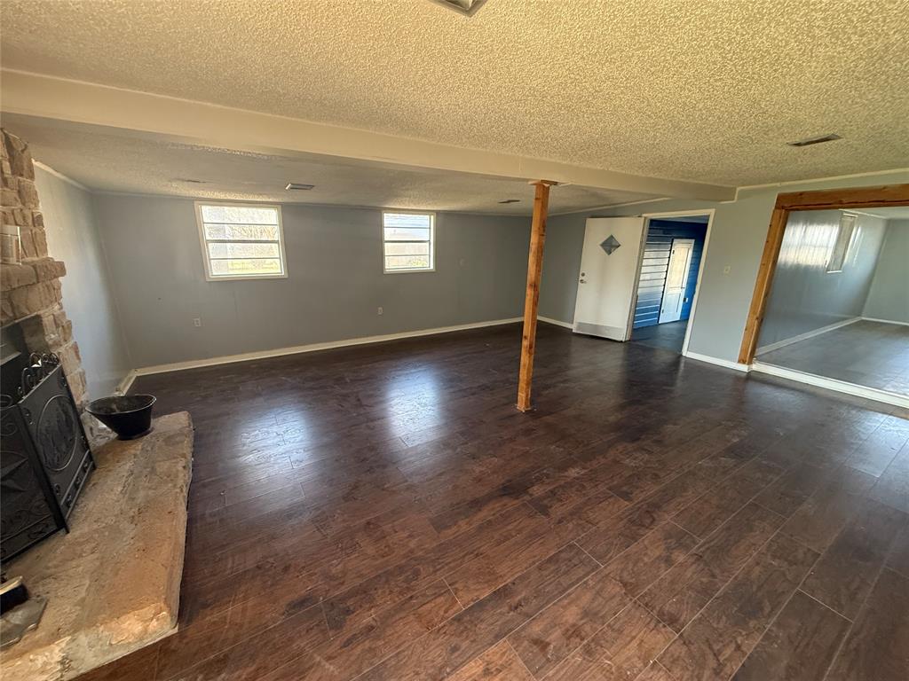 NEEDHAM - Residential