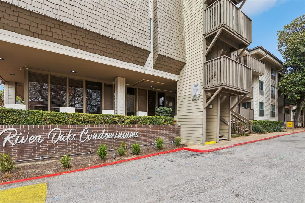 River Oaks Condos - Residential