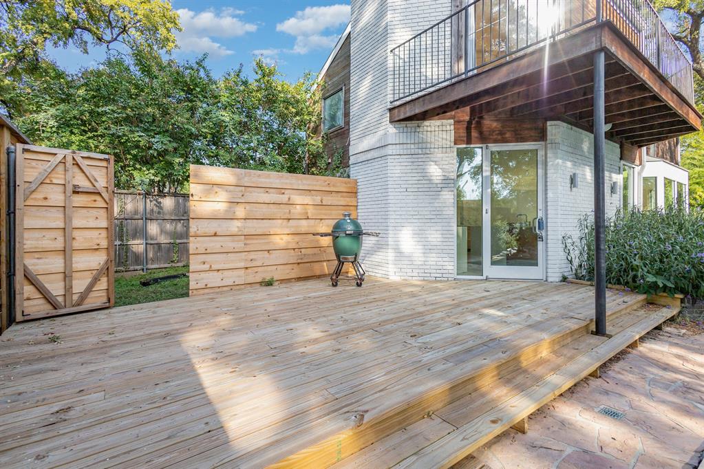 Woodbridge 01 02 Rep - Residential