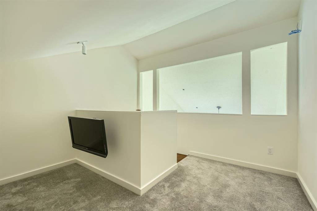 Woodbridge 01 02 Rep - Residential