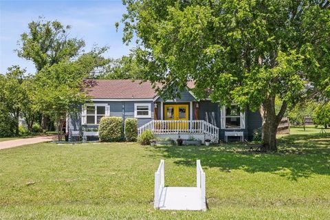 517 S Ohio Celina TX 75009