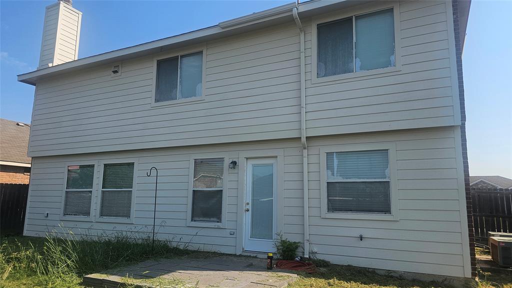 508 Fossil Lake Court