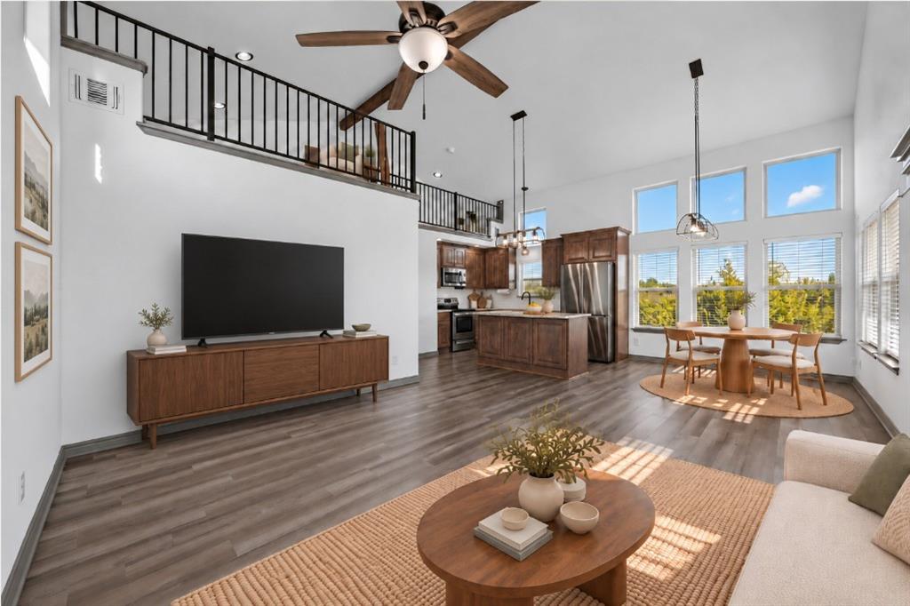 2316 Woodview Trail
