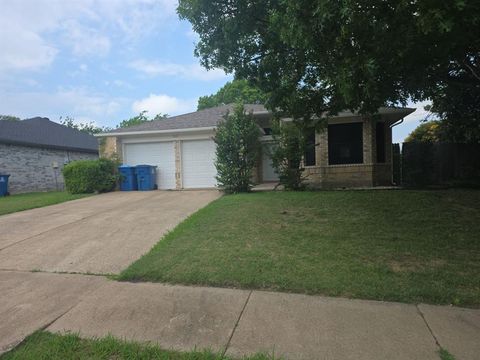 Photo of 7821 Bordeaux Lane, Rowlett, TX 75089 (MLS # 21243387)
