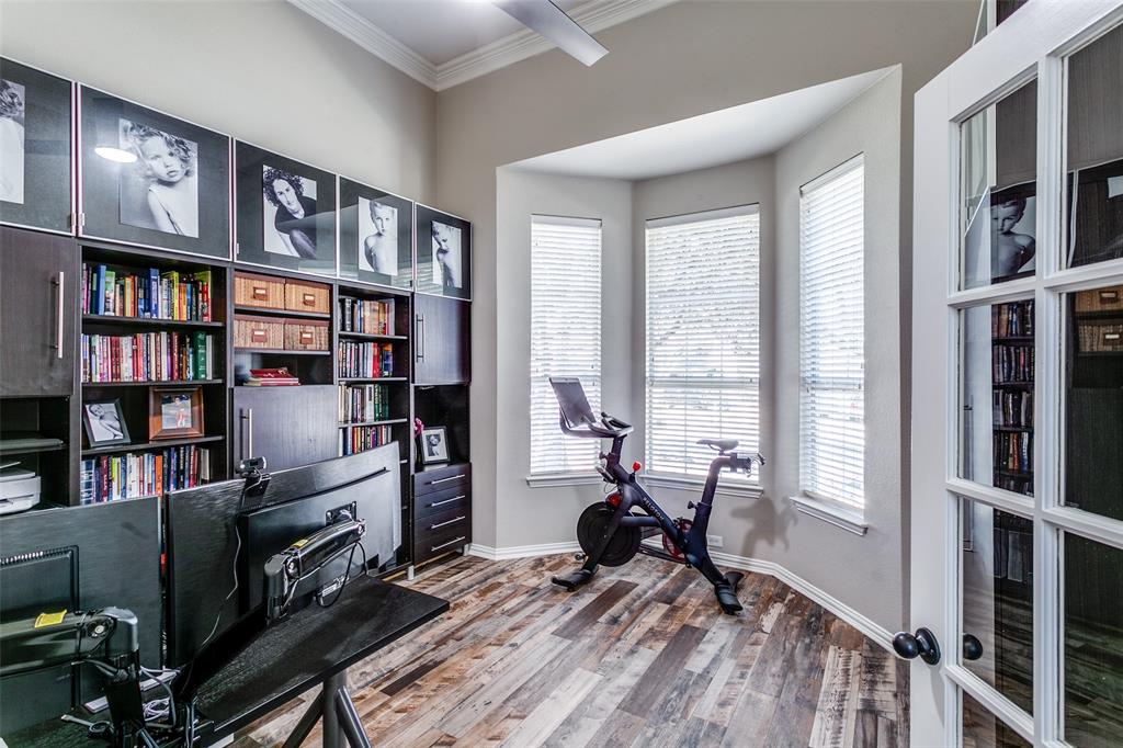 905 Water Oak Drive