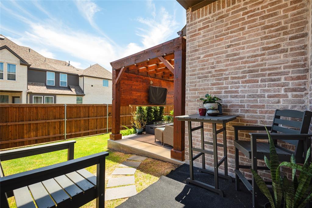 Trinity Falls - Residential
