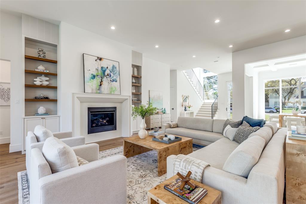 INWOOD ROAD ESTATES - Residential