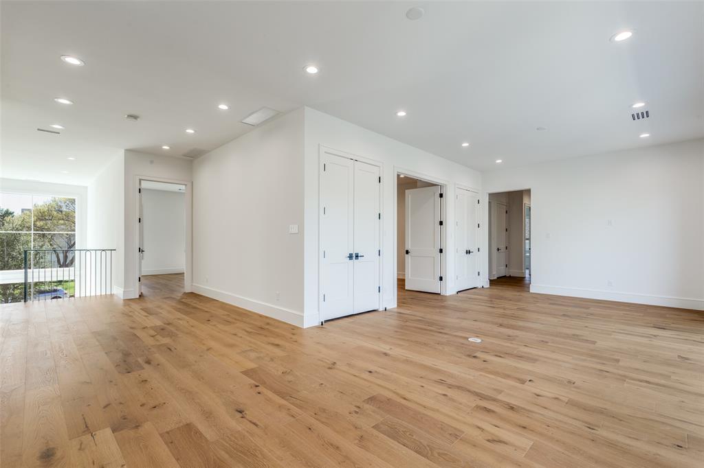 INWOOD ROAD ESTATES - Residential