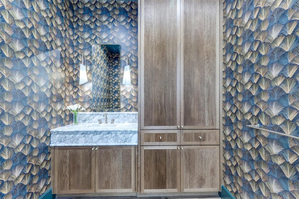 INWOOD ROAD ESTATES - Residential