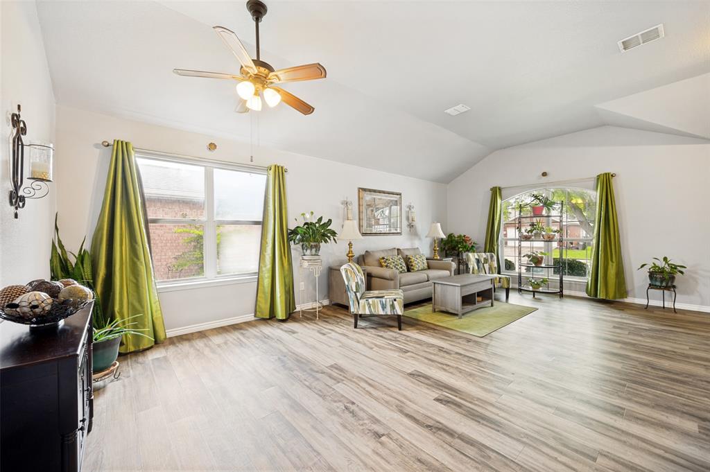 Glen Cove Ph 4 - Residential