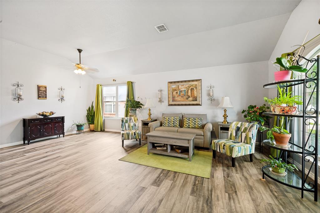 Glen Cove Ph 4 - Residential