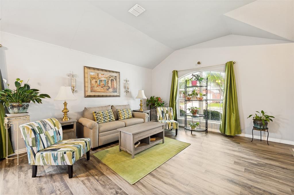 Glen Cove Ph 4 - Residential