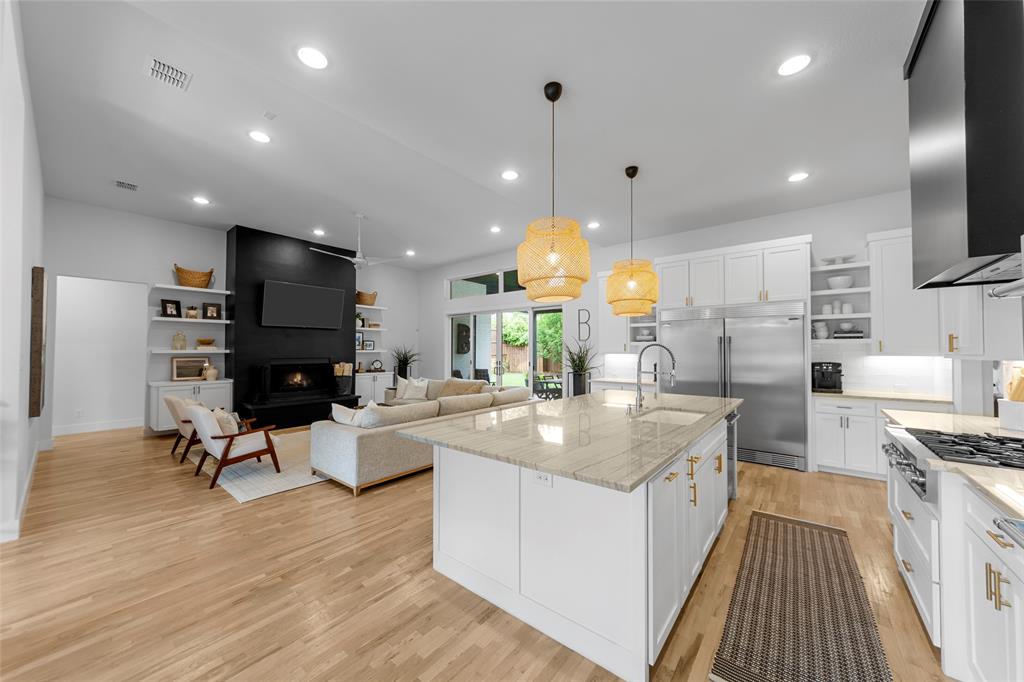508 E 3rd Street