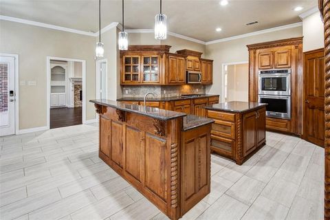 A home in Granbury