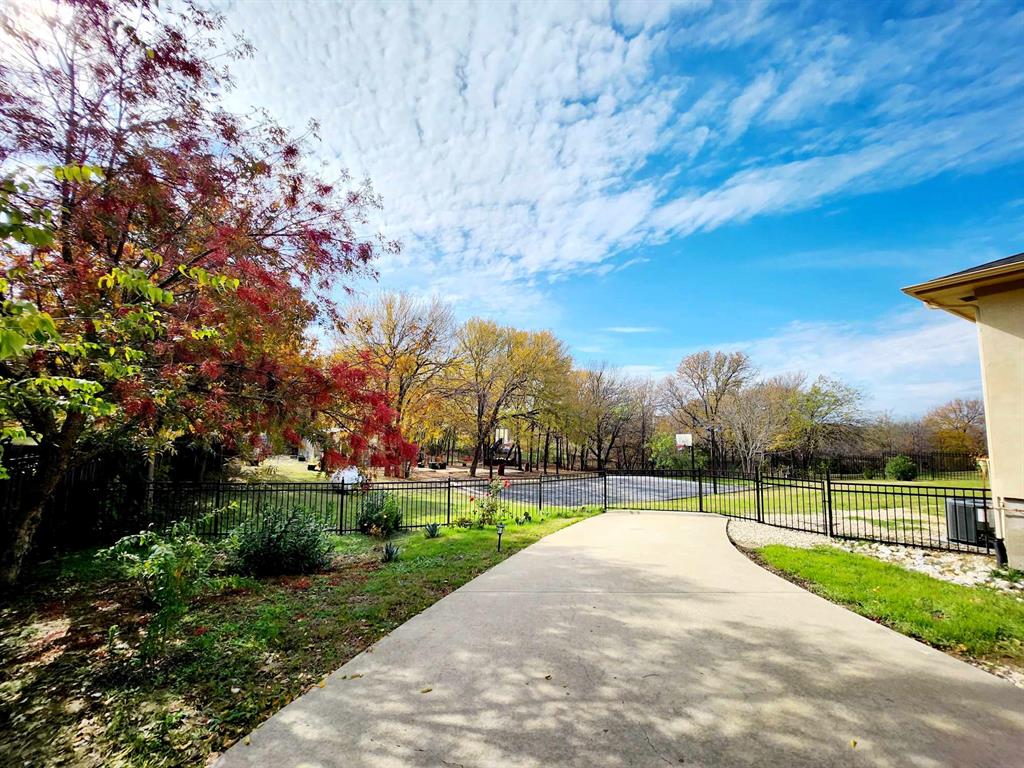 lake ridge - Residential