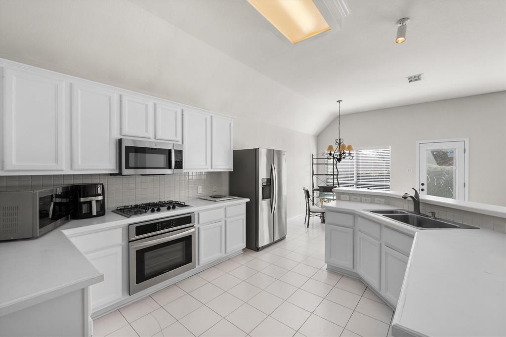 Hulen Bend Estates Add - Residential