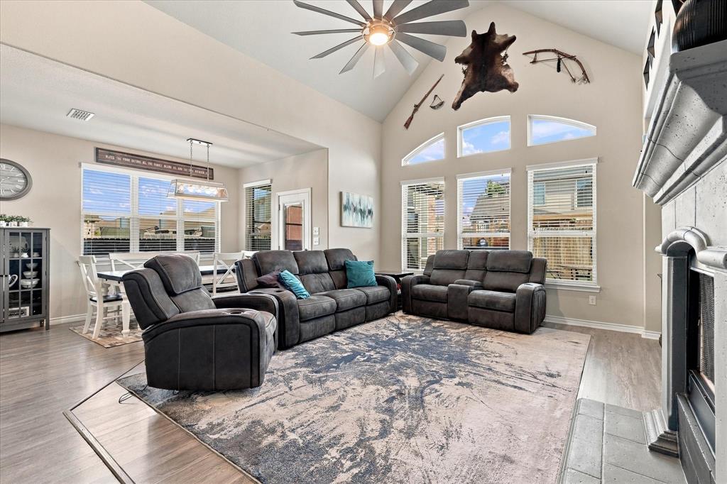 1001 Lake Cypress Lane