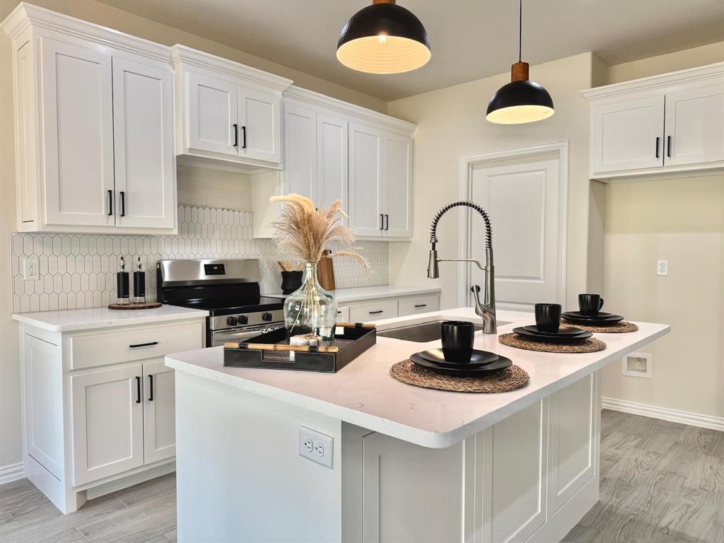 5507 San Jacinto Drive
