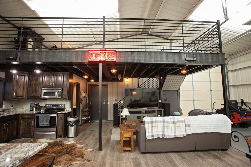 Sportsmans World - Residential