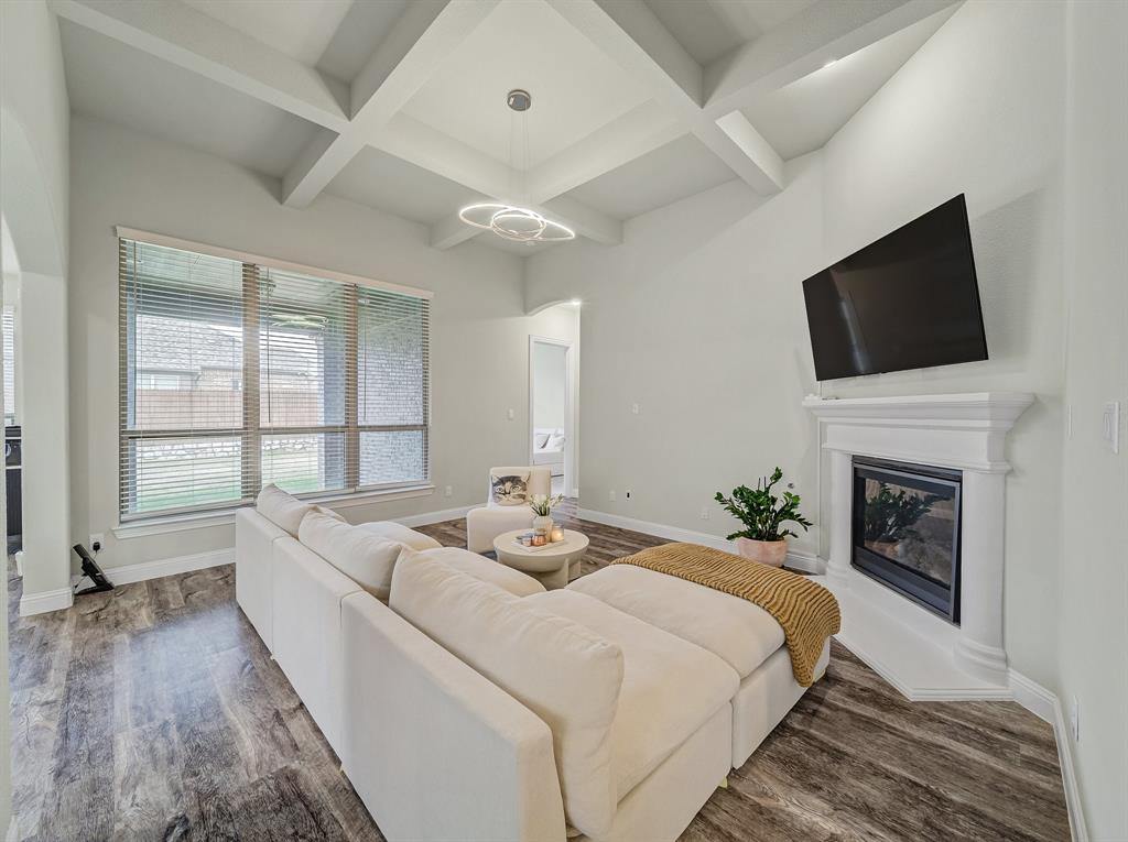 4036 Crowe Lane