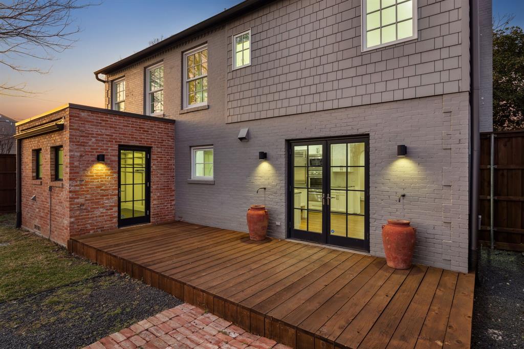 4700 W Amherst Avenue