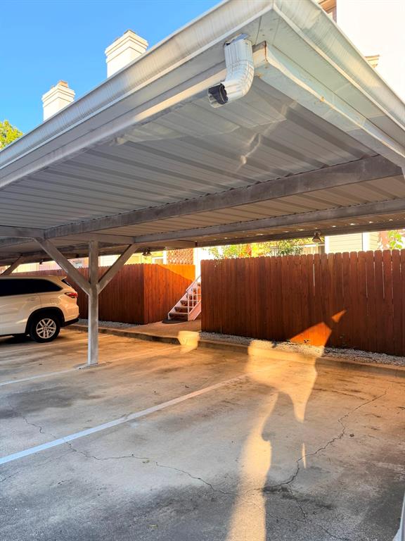 Carriage Place Condo on Marquita - Residential Lease