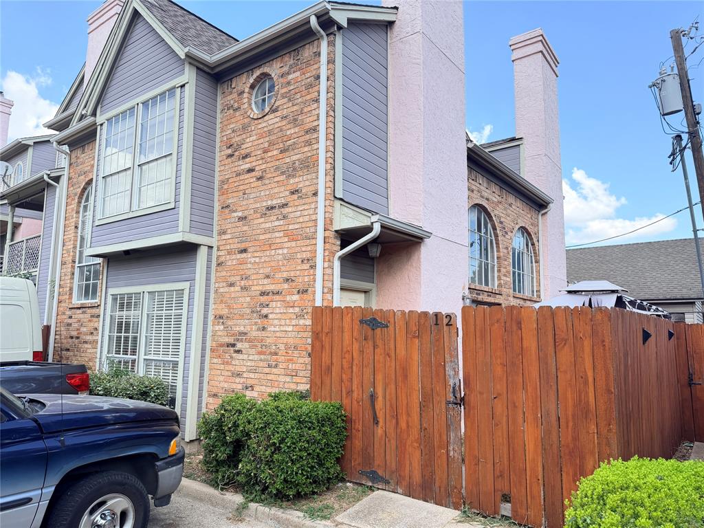 Carriage Place Condo on Marquita - Residential Lease