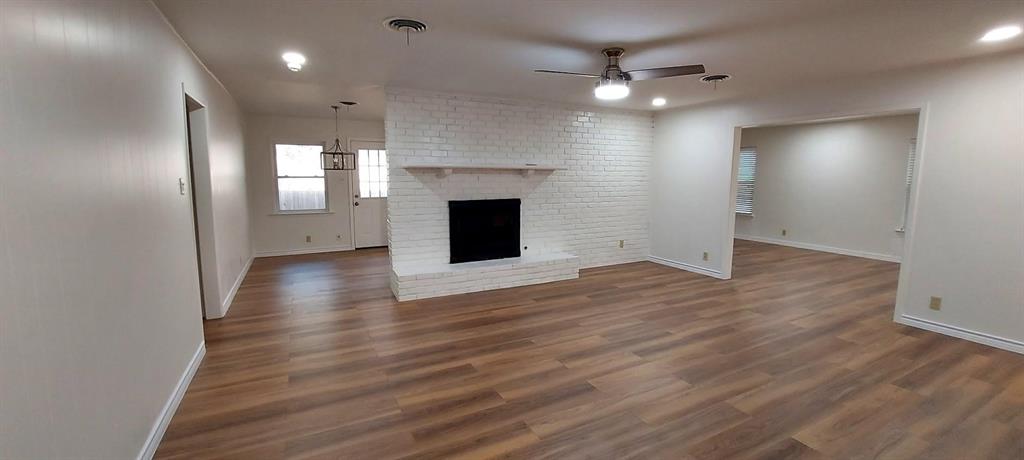 624 Hillview Drive