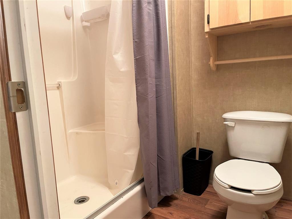 M DECANTONA, A-7 - Residential