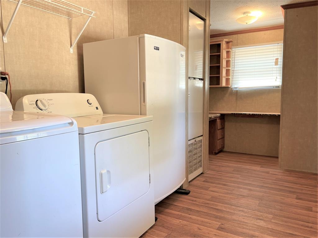 M DECANTONA, A-7 - Residential