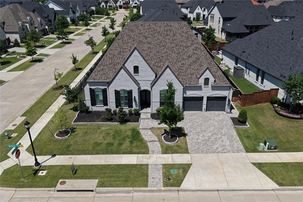 7823 Hoxie Lane