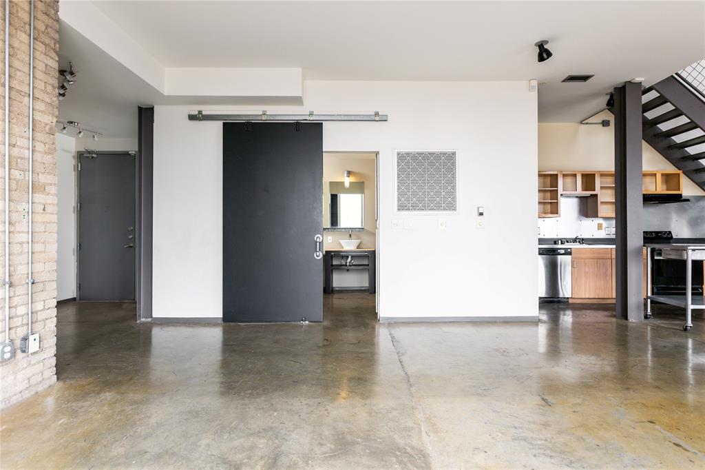 Soco Urban Loft Condo - Residential Lease