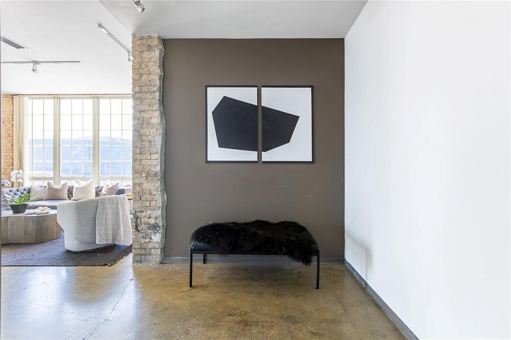 Soco Urban Loft Condo - Residential Lease