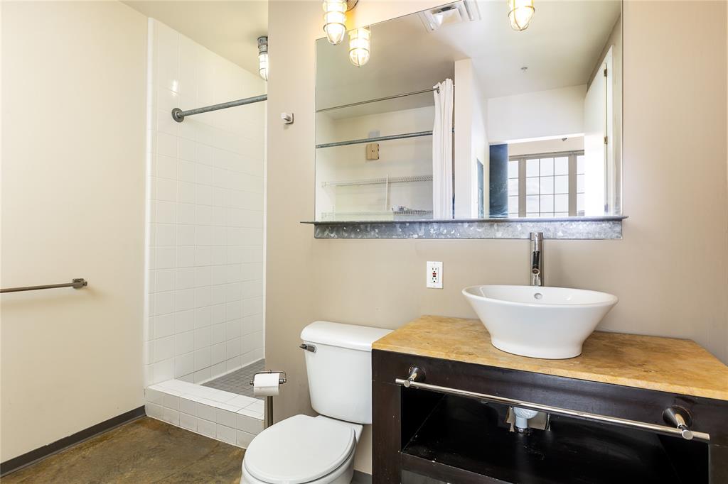 Soco Urban Loft Condo - Residential Lease