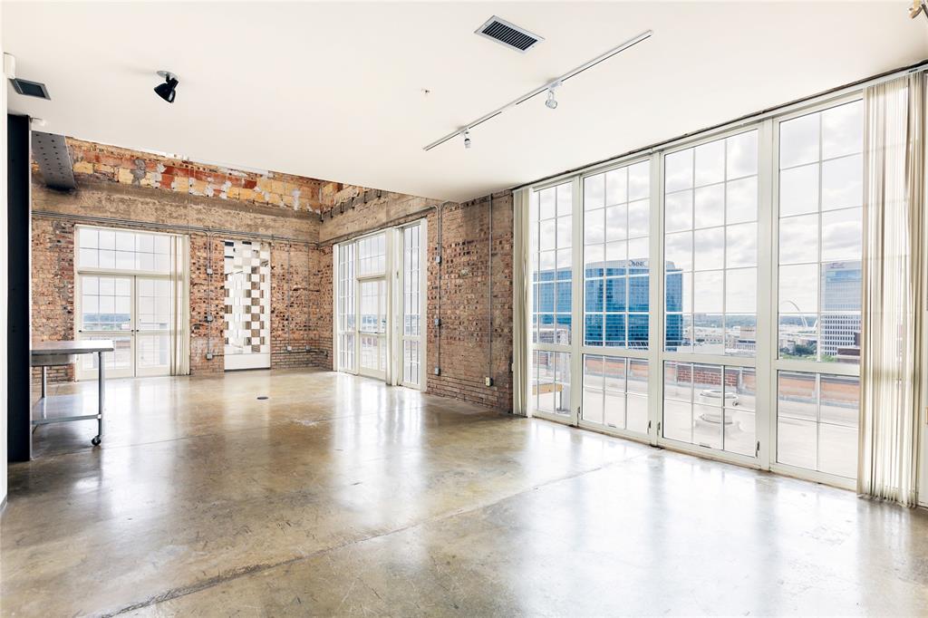 Soco Urban Loft Condo - Residential Lease