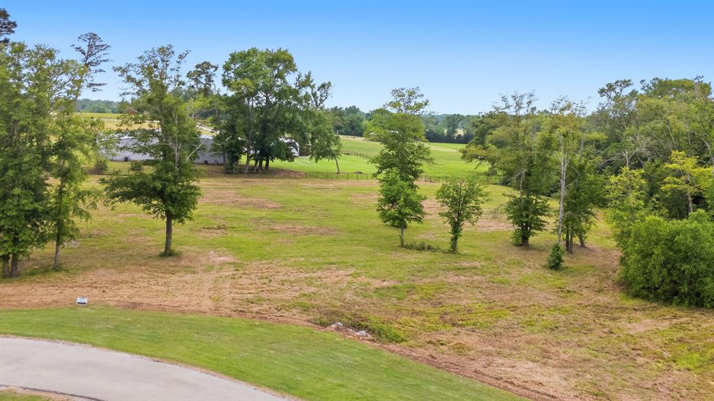 DEER HAVEN ESTATES - Land